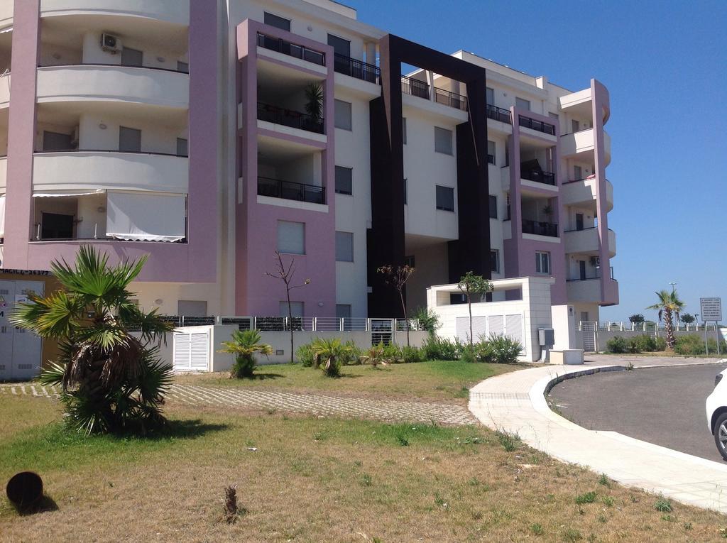 Atmosphera Lecce South Apartment Bagian luar foto