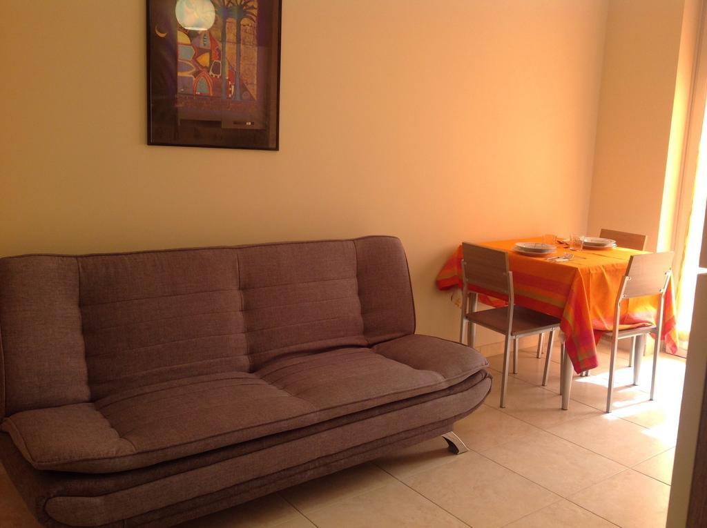 Atmosphera Lecce South Apartment Bagian luar foto